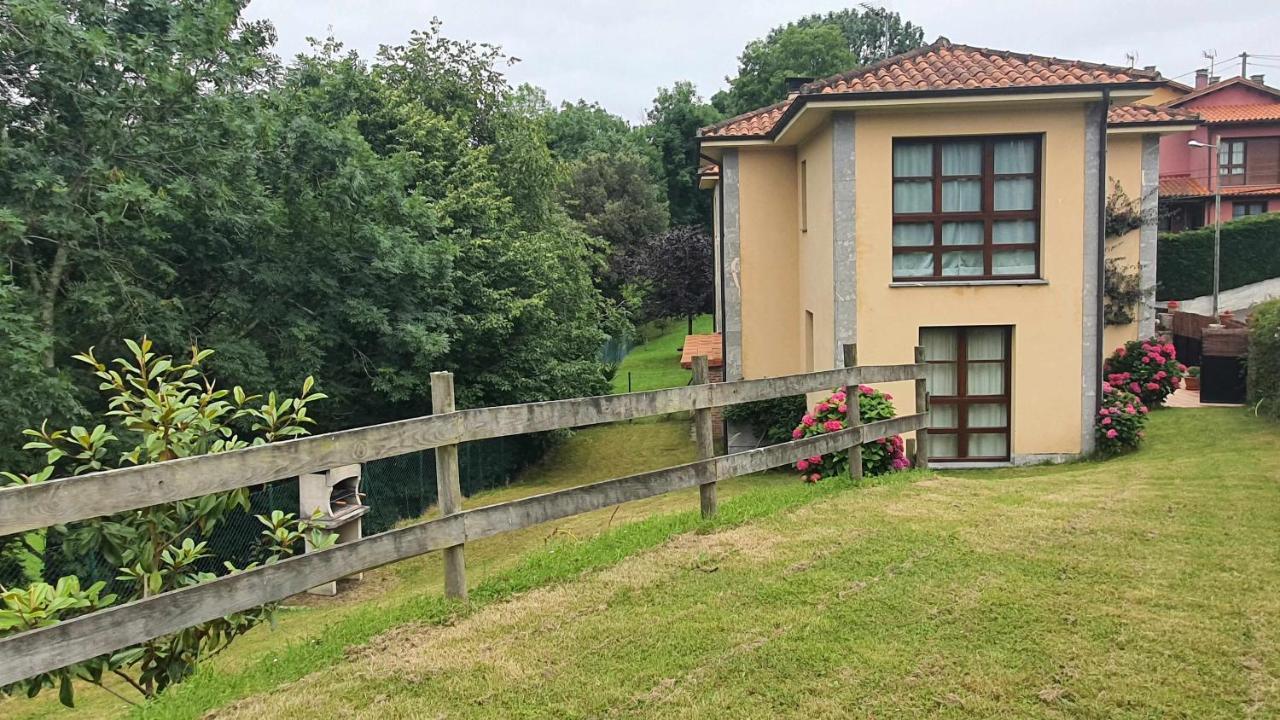 Vivienda Vacacional Villa Maruja 安德里恩 外观 照片